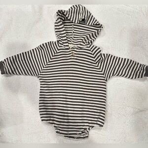 Quincy Mae striped hooded bubble 18/24